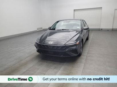 Used 2024 Hyundai Elantra SEL