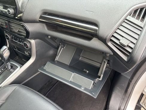 Used 2018 Ford EcoSport Titanium image 40