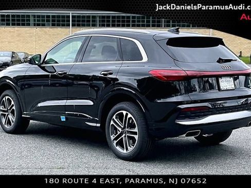 New 2026 Audi Q5 Premium AWD/4WD image 3