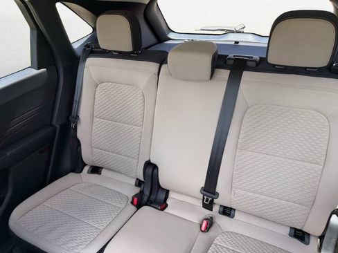 Used 2022 Ford Escape SE w/ SE Sport Appearance Package AWD/4WD image 13