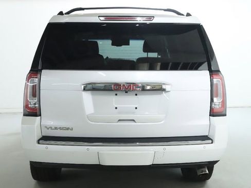 Used 2017 GMC Yukon Denali w/ Open Road Package image 18