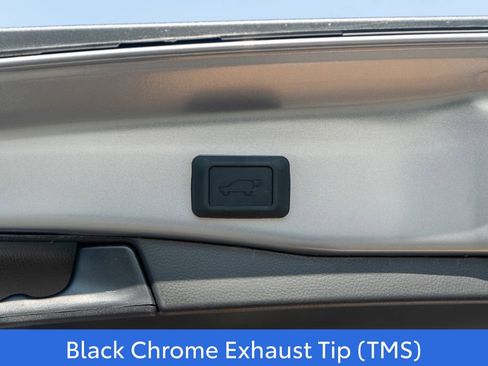 New 2025 Toyota RAV4 XLE Premium image 11