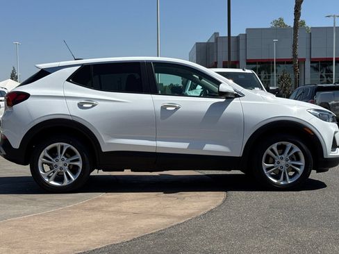 Used 2023 Buick Encore GX Preferred FWD image 3