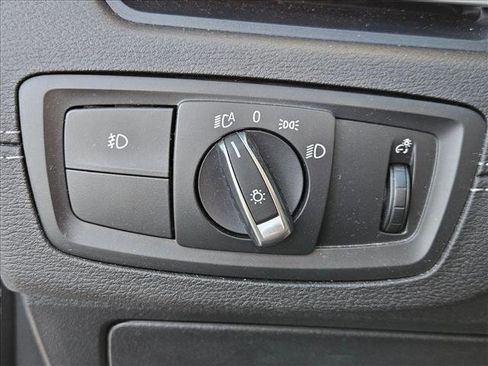 Used 2020 BMW X1 xDrive28i image 9