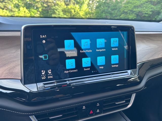 New 2026 Volkswagen Atlas SE FWD image 15