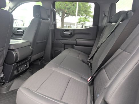New 2026 Chevrolet Silverado 1500 Custom Trail Boss AWD/4WD image 31