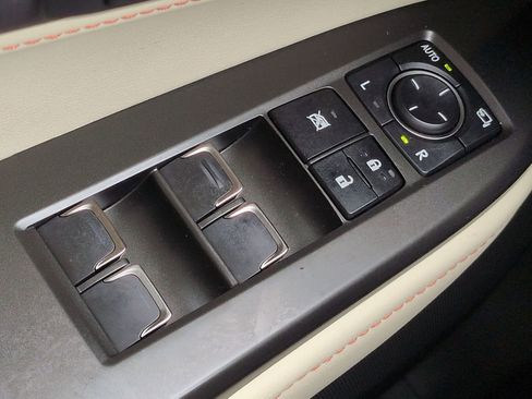 Used 2024 Lexus NX 350 AWD image 24