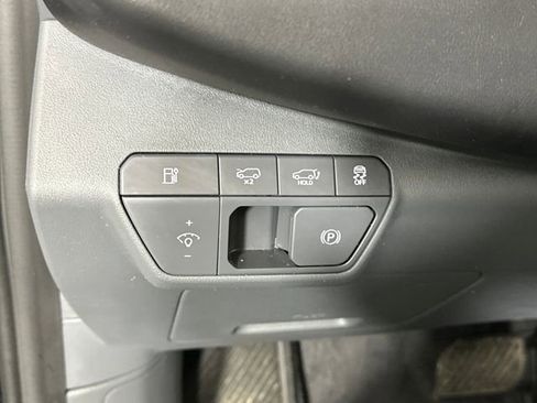 Used 2024 Kia EV9 Wind image 19