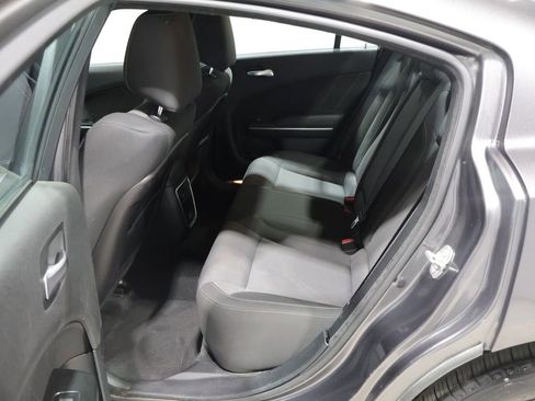 Used 2016 Dodge Charger SXT AWD/4WD image 18