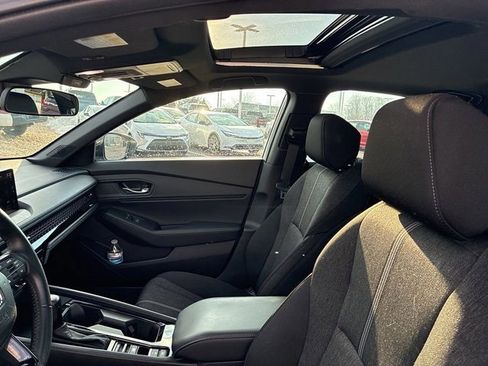 Used 2023 Honda Accord Sport image 25