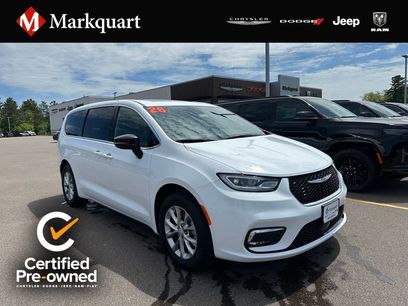 Certified 2026 Chrysler Pacifica Limited