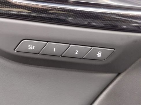 Used 2023 Buick Envision Essence image 21