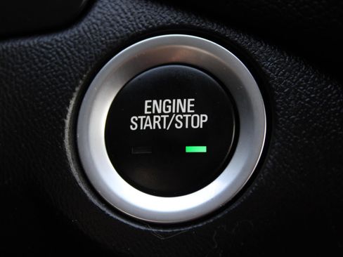 Used 2019 Chevrolet Equinox LT image 14