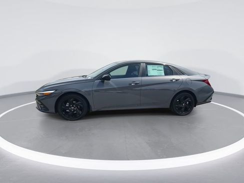 New 2026 Hyundai Elantra SEL Sport Premium FWD image 4