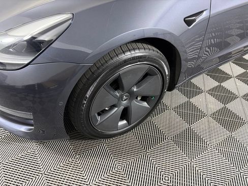 Used 2022 Tesla Model 3 Long Range AWD/4WD image 10