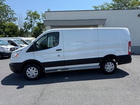 Used 2019 Ford Transit 250 130 Low Roof w/ Exterior Upgrade Package RWD image 30