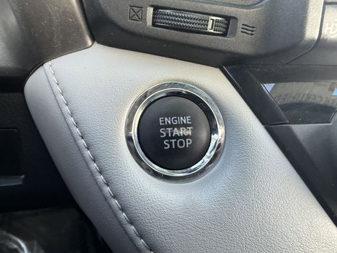 Certified 2018 Toyota RAV4 XLE image 25