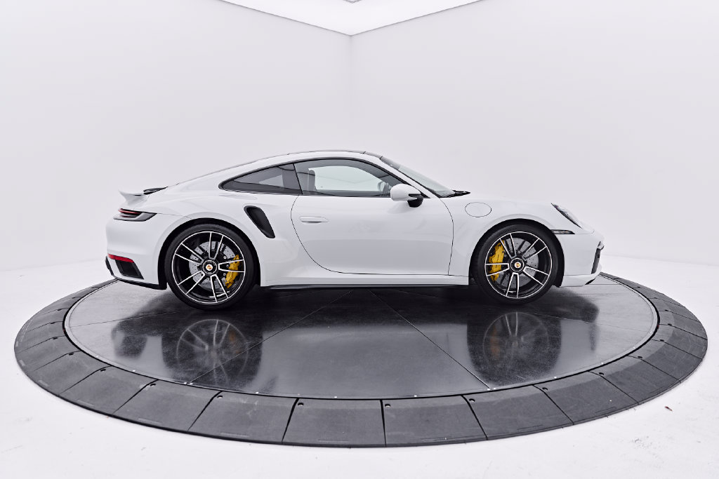 Used 2022 Porsche 911 Turbo S AWD/4WD image 15