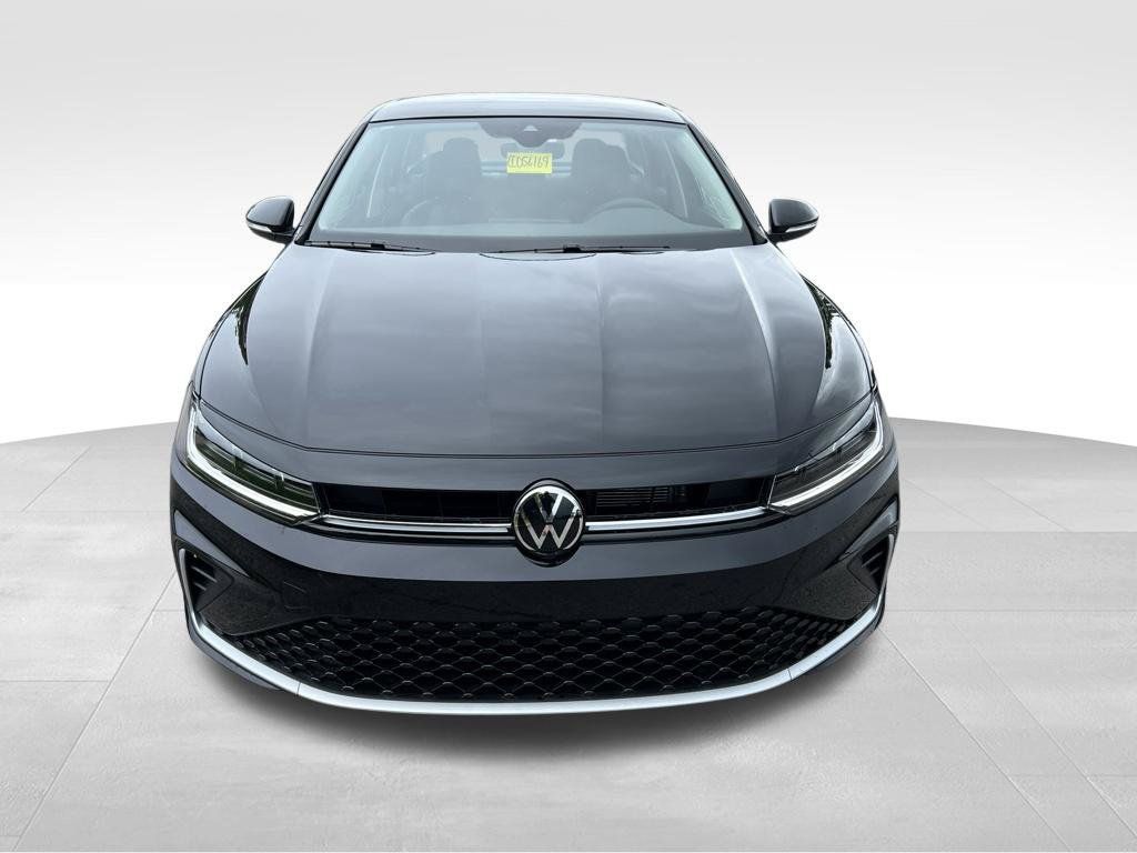 Used 2026 Volkswagen Jetta SEL FWD image 3