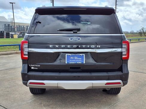 Certified 2023 Ford Expedition Limited image 5