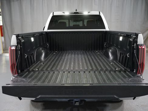 Used 2022 Toyota Tundra Limited AWD/4WD image 38