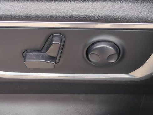 Used 2024 RAM 1500 Laramie RWD image 21