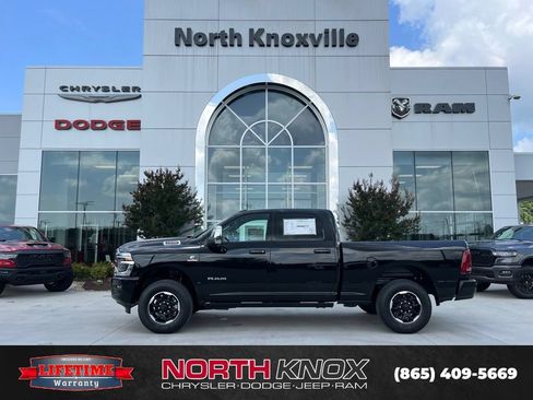 New 2026 RAM 2500 Laramie AWD/4WD image 2