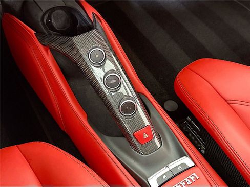 Used 2018 Ferrari 488 GTB image 23