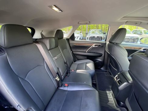 Used 2021 Lexus RX 350L Premium w/ Premium Package AWD/4WD image 37