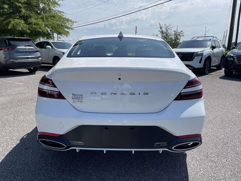 Used 2025 Genesis G70 2.5T RWD image 4