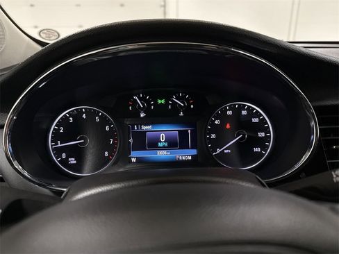 Used 2022 Buick Encore Preferred w/ Safety Package image 11