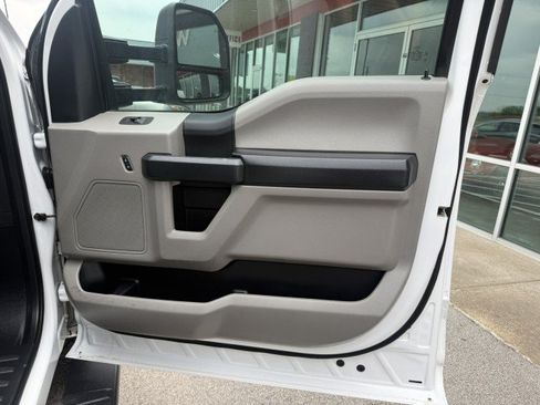 Used 2021 Ford F350 XL w/ Power Equipment Group AWD/4WD image 19
