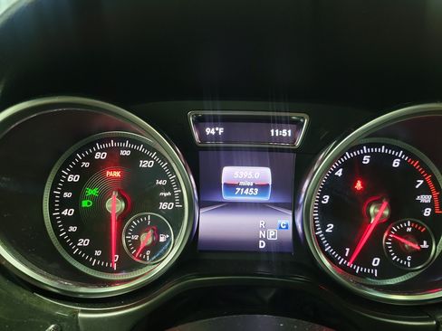 Used 2019 Mercedes-Benz GLE 400 4MATIC image 27