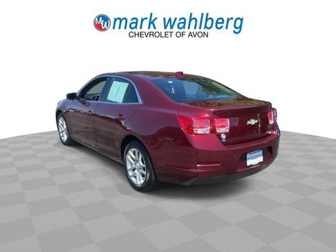 Used 2015 Chevrolet Malibu LT w/ Power Convenience Package FWD image 6