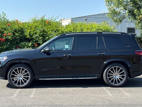 New 2026 Mercedes-Benz GLS 580 4MATIC image 6