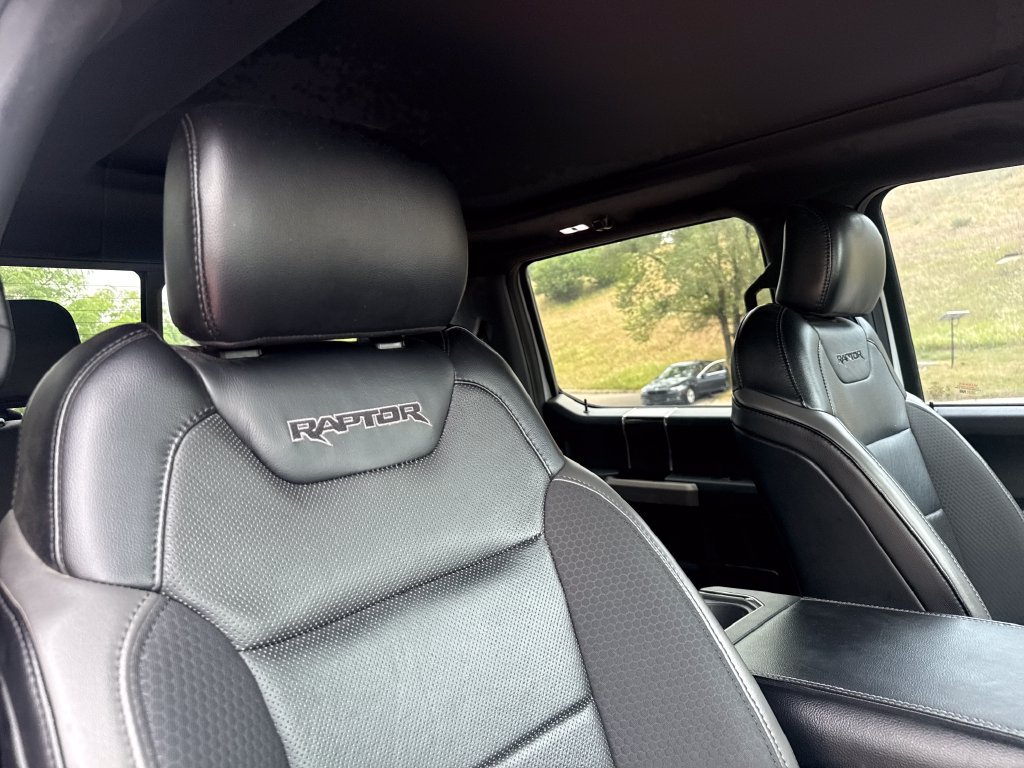 Used 2019 Ford F150 Raptor w/ Equipment Group 802A Luxury AWD/4WD image 30