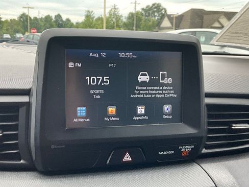 Used 2019 Hyundai Veloster 2.0 FWD image 16