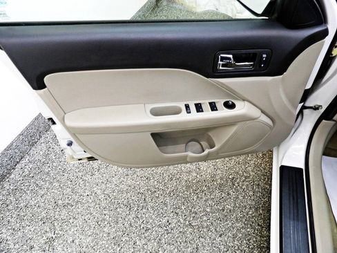 Used 2009 Mercury Milan Premier FWD image 7