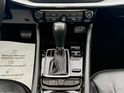 Certified 2022 Jeep Compass High Altitude image 36