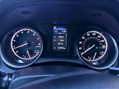 Used 2023 Toyota Camry SE FWD image 41