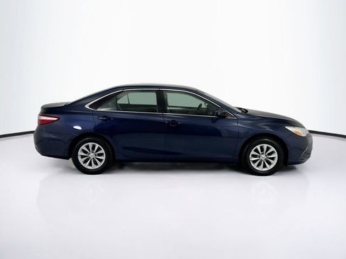 Used 2015 Toyota Camry LE FWD image 4