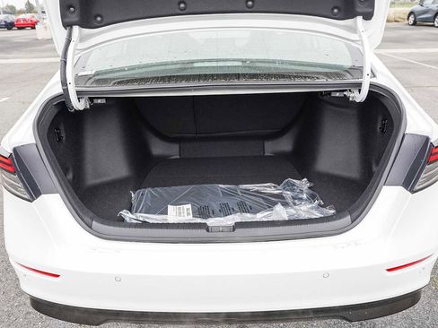 New 2025 Honda Accord Touring image 11