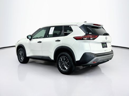 Used 2023 Nissan Rogue S AWD/4WD image 5