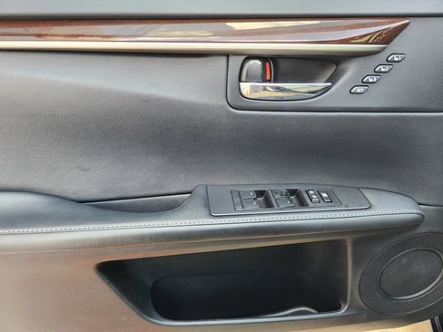 Used 2014 Lexus ES 350 w/ Luxury Package FWD image 24