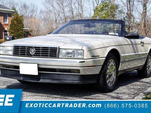 Used 1993 Cadillac Allante FWD image 1