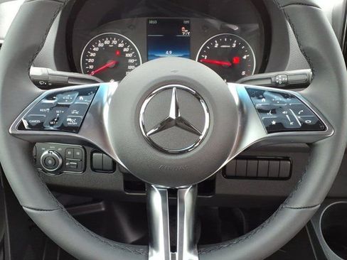 New 2026 Mercedes-Benz Sprinter 2500 image 9