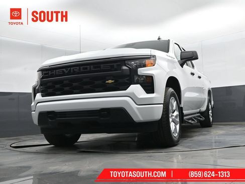 Used 2022 Chevrolet Silverado 1500 Custom AWD/4WD image 38