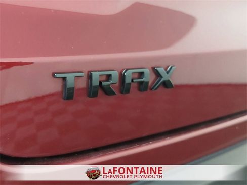 Certified 2024 Chevrolet Trax RS w/ Driver Confidence Package image 31
