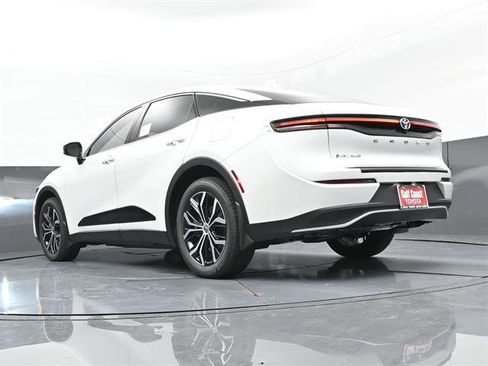 New 2026 Toyota Crown AWD/4WD image 25
