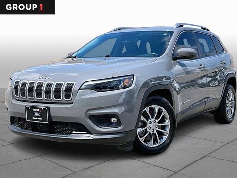 Used 2021 Jeep Cherokee Latitude Plus image 1